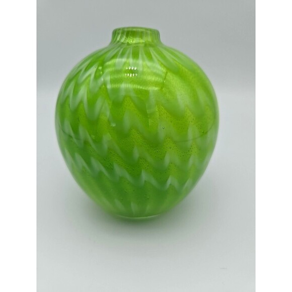 Hand Blown Art Glass Oil Lamp Chartreuse Green Swirl No Wick 4.5" Tall Heavy - Picture 3 of 10
